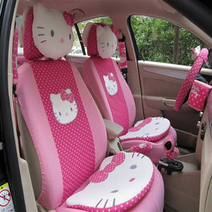 134.-Hello-Kitty-Car-Seat-Covers[1].jpg